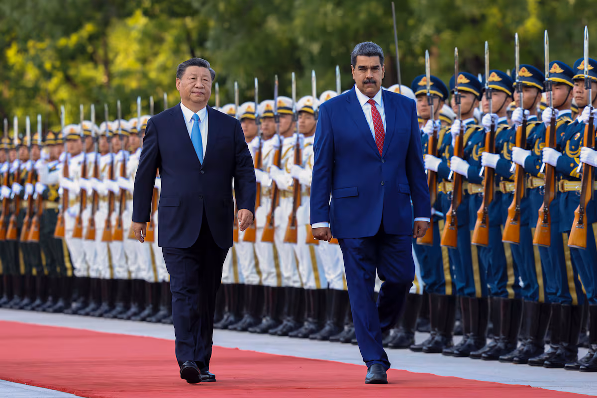 Venezuela se abraza a China y Rusia ante el cerco de Trump a los buques petroleros EL PAÍS