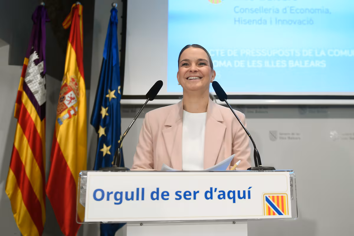 Vox tumba el techo de gasto en Baleares y obliga a Prohens a prorrogar los Presupuestos EL PAÍS