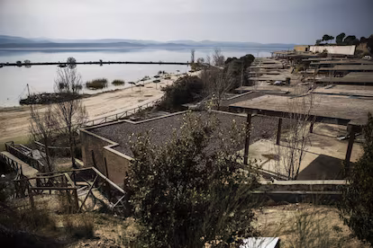 Espejismos industriales que prometían cambiar Extremadura: de la megaciudad del ocio al ‘aquapark’ más grande de Europa Espejismos industriales que prometían cambiar Extremadura: de la megaciudad del ocio al ‘aquapark’ más grande de Europa