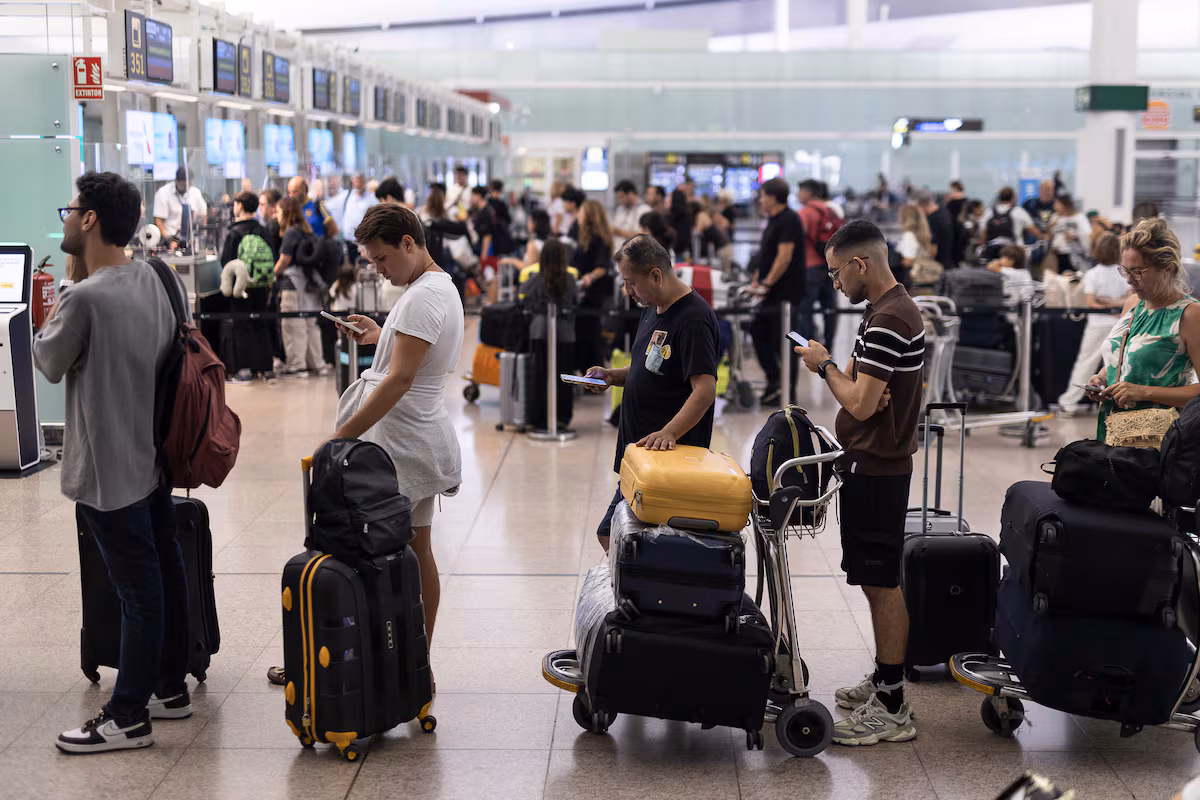¿Cómo viajaremos en 2026? La desconexión, los pequeños lujos y la IA dominan las tendencias del sector Cinco Días