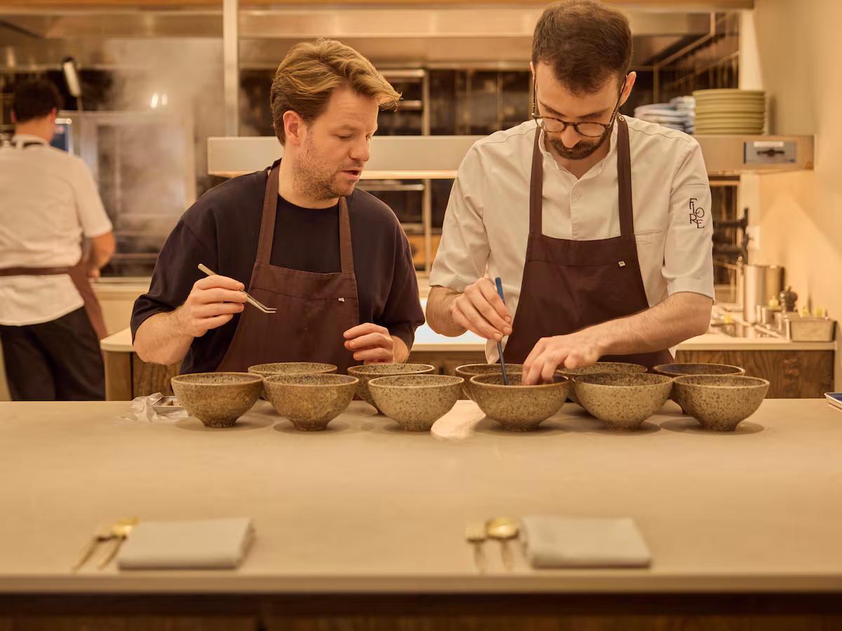 “¿Qué estamos haciendo? ¿Por qué cocinamos así?“: El chef que renunció a su estrella Michelin para empezar de cero EL PAÍS