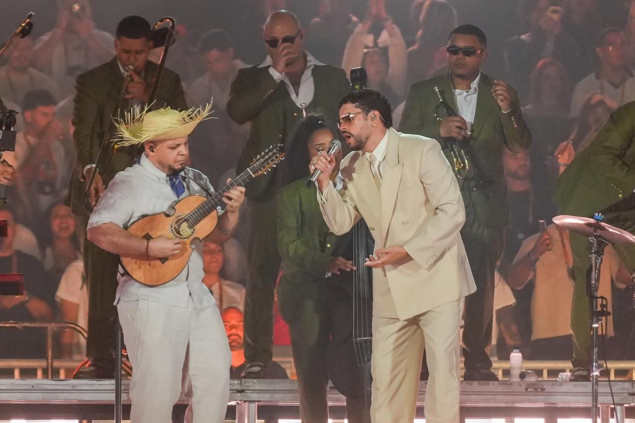 ‘Influencer’ denunció que fue víctima de millonaria estafa al intentar acceder a la ‘Casita Rosada’ de Bad Bunny en Medellín Concierto de Bad Bunny en Medellín