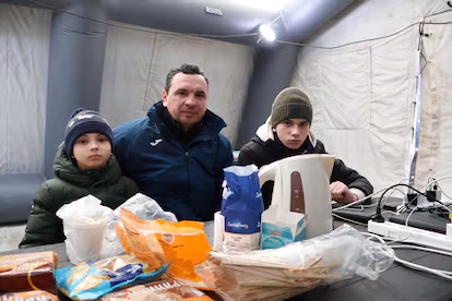 Rusia castiga a millones de ucranios a vivir sin luz ni agua en el invierno más gélido de la guerra Rusia castiga a millones de ucranios a vivir sin luz ni agua en el invierno más gélido de la guerra
