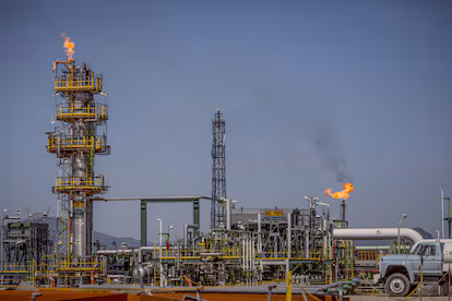 México mantendrá el envío de petróleo a Cuba pese a las críticas internas y la presión regional México mantendrá el envío de petróleo a Cuba pese a las críticas internas y la presión regional