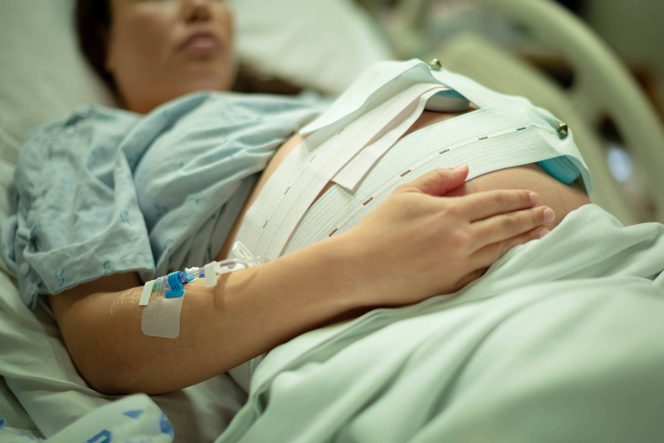 Fingió su embarazo y desapareció a pocos días del ‘parto’: la historia de la ‘Barriga de Trapo’ en México El bebé de Shauna nació el 5 de diciembre y el de Ivy el 7 de diciembre.