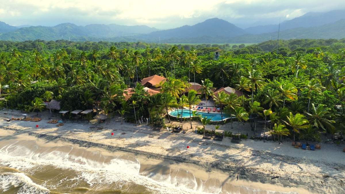 La historia de tres mochileros franceses que apostaron por el turismo en Colombia y hoy consolidan una marca de hospitalidad La historia de tres mochileros franceses que apostaron por el turismo en Colombia y hoy consolidan una marca de hospitalidad