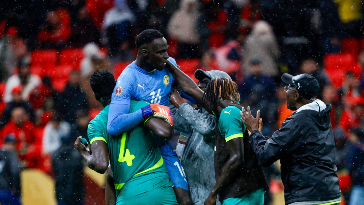 Cuando el fútbol se juega con brujería, maleficios y magia Senegal dio el golpe y derrotó a Marruecos para lograr el título de la Copa Africana de Naciones en medio de la polémica