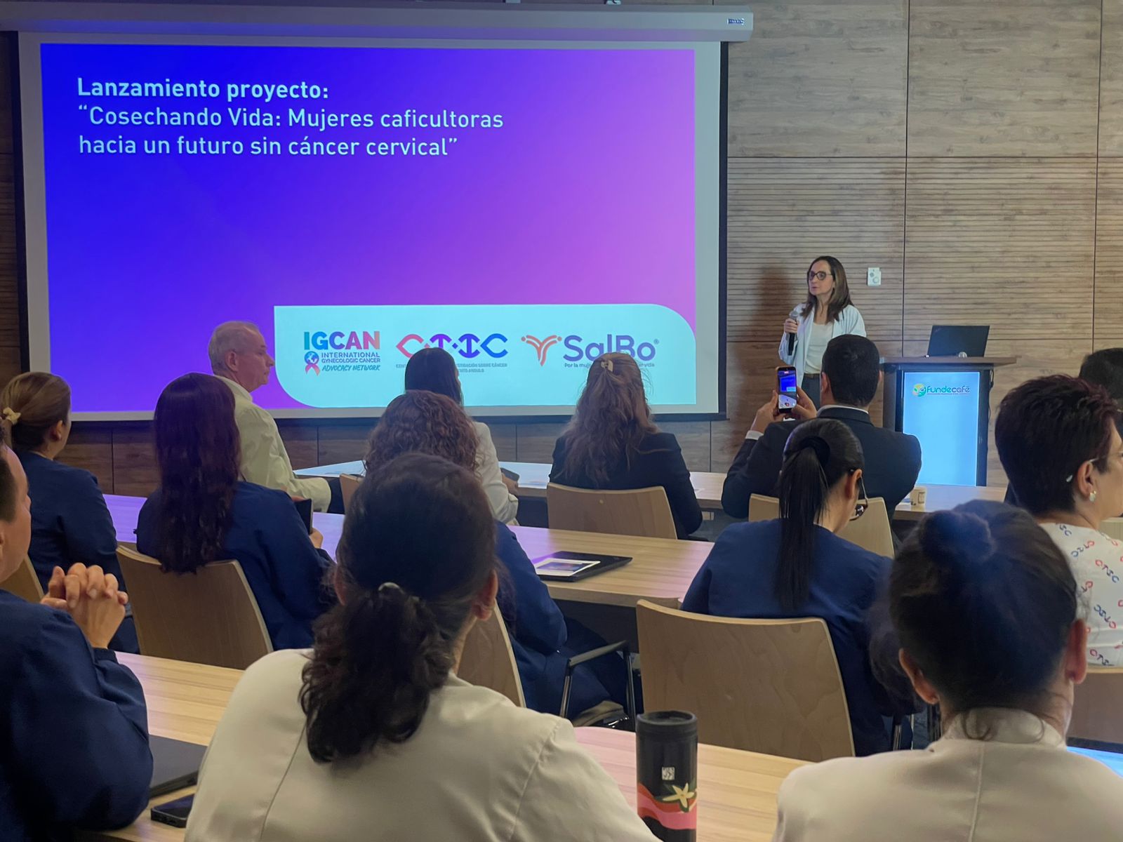 Inteligencia artificial y monitoreo de la diabetes: nuevo dispositivo incorpora algoritmos que permiten anticipar eventos críticos CTIC