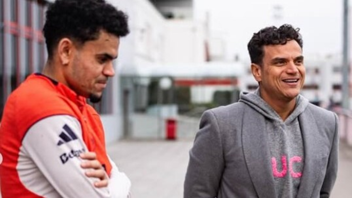 Video | Luis Díaz y Silvestre Dangond prendieron la fiesta: este es el tema pegajoso que une al fútbol y al vallenato Video | Luis Díaz y Silvestre Dangond prendieron la fiesta: este es el tema pegajoso que une al fútbol y al vallenato