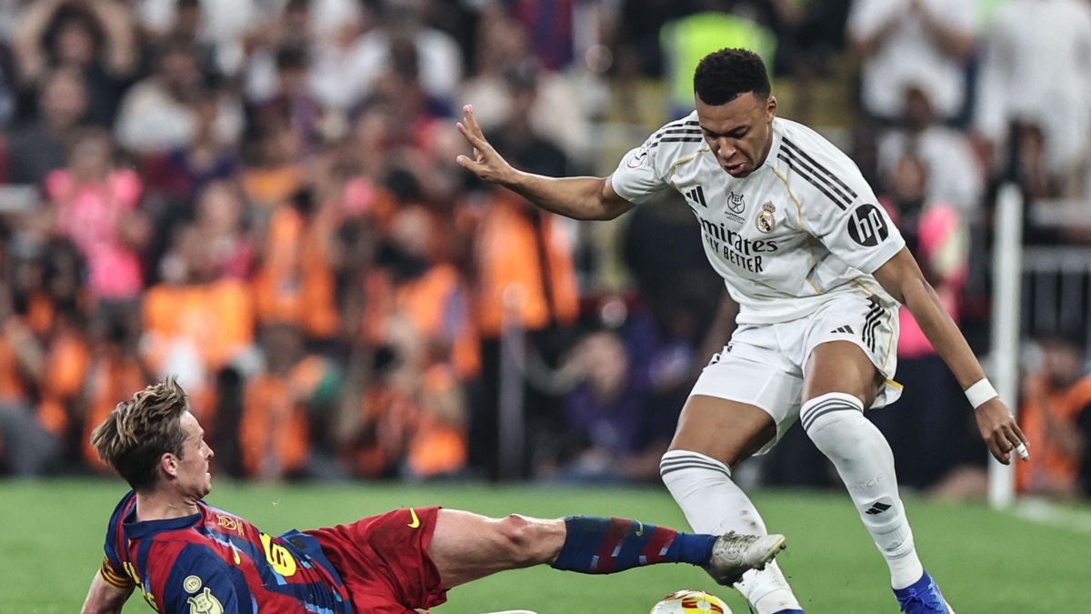 A rey muerto, rey puesto: Álvaro Arbeloa fue nombrado técnico del Real Madrid tras la salida de Xabi Alonso A rey muerto, rey puesto: Álvaro Arbeloa fue nombrado técnico del Real Madrid tras la salida de Xabi Alonso