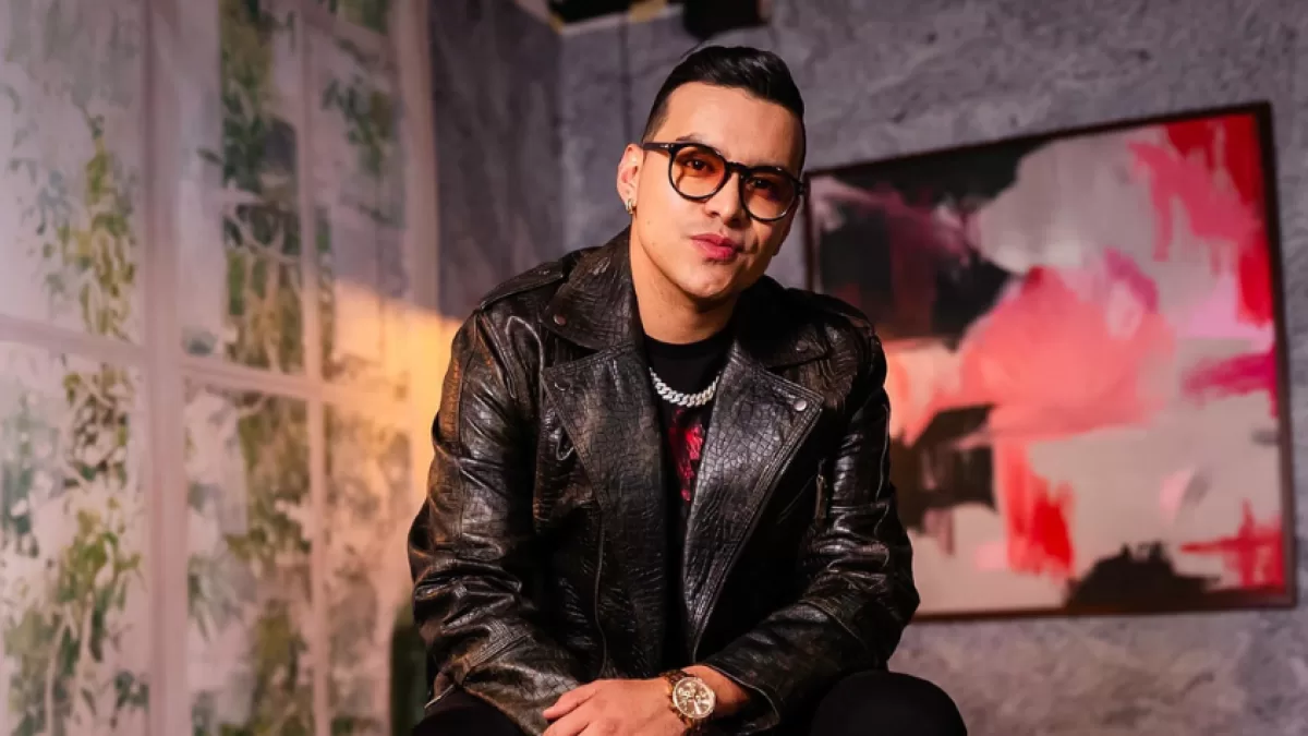 Artistas despiden a Yeison Jiménez con sentidos mensajes en redes sociales tras confirmarse su muerte en accidente de avioneta en Paipa, Boyacá Artistas despiden a Yeison Jiménez con sentidos mensajes en redes sociales tras confirmarse su muerte en accidente de avioneta en Paipa, Boyacá