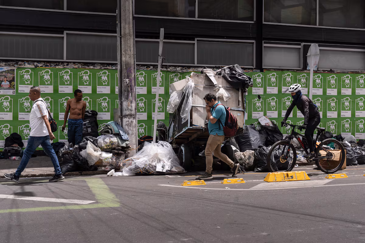 Bogotá esquiva la anticipada crisis de basuras EL PAÍS