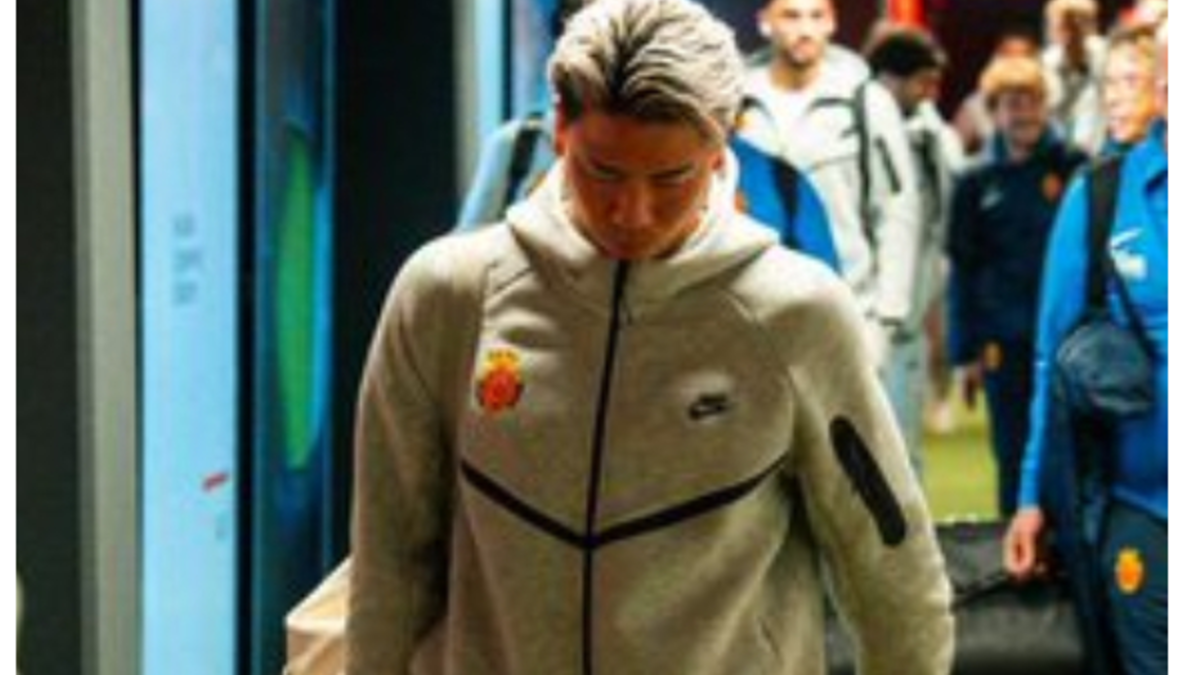 Club de fútbol en España se hace viral al lucir la sudadera que vestía Nicolás Maduro al ser detenido: 'Maduro style' Club de fútbol en España se hace viral al lucir la sudadera que vestía Nicolás Maduro al ser detenido: 'Maduro style'