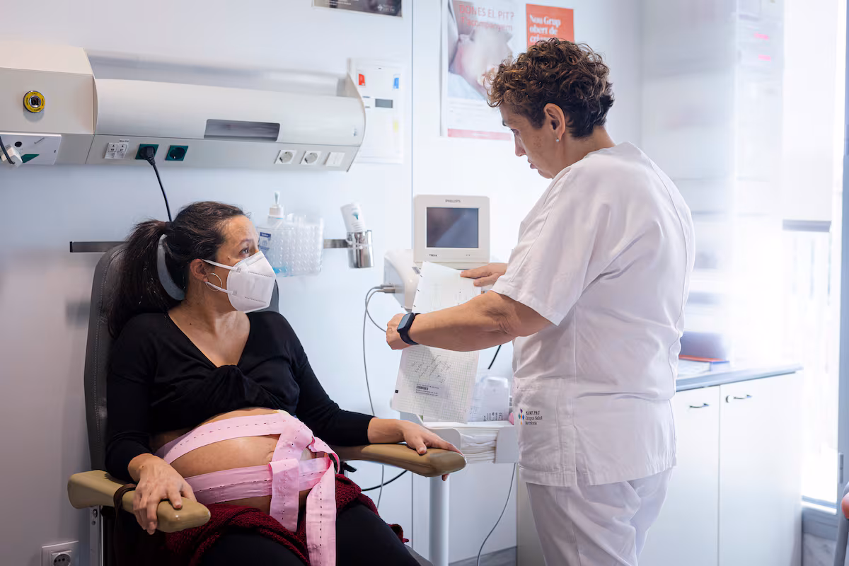 Colegios de médicos, instituciones que generan confianza EL PAÍS