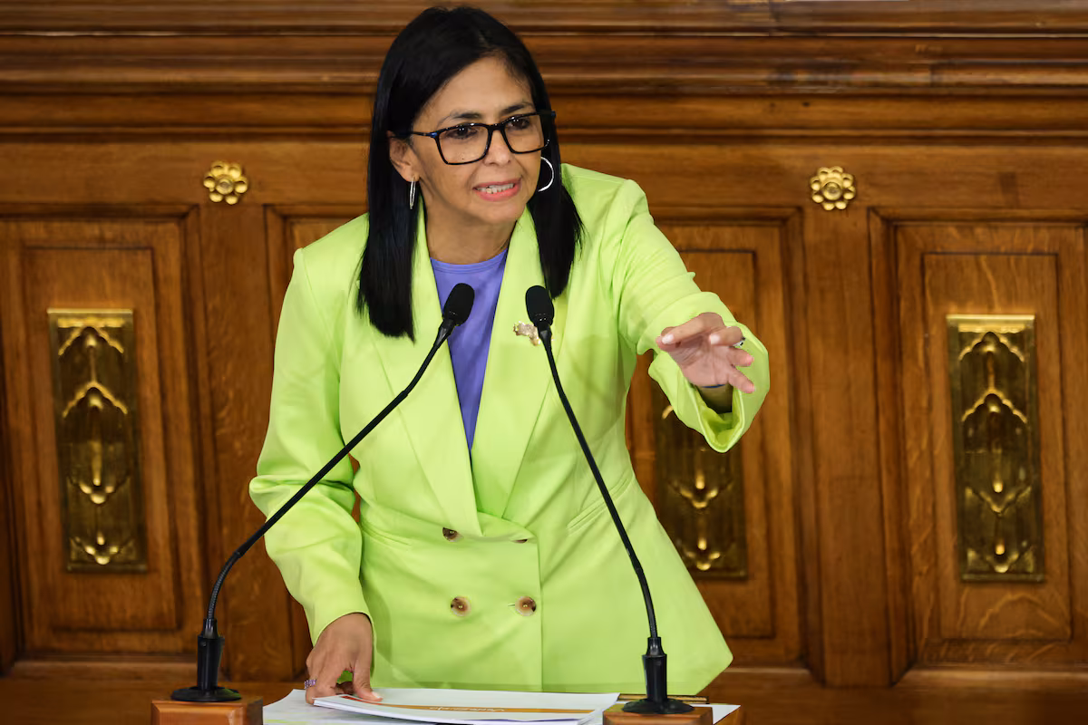 Delcy Rodríguez: “Venezuela tiene derecho a tener relaciones con Rusia, China, Irán y Cuba” EL PAÍS