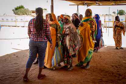 Los recortes de ayuda humanitaria ahogan a cientos de miles de desplazados sudaneses: “Antes teníamos 100 sacos de arroz para 2.000 personas, ahora solo tenemos 20” Los recortes de ayuda humanitaria ahogan a cientos de miles de desplazados sudaneses: “Antes teníamos 100 sacos de arroz para 2.000 personas, ahora solo tenemos 20”