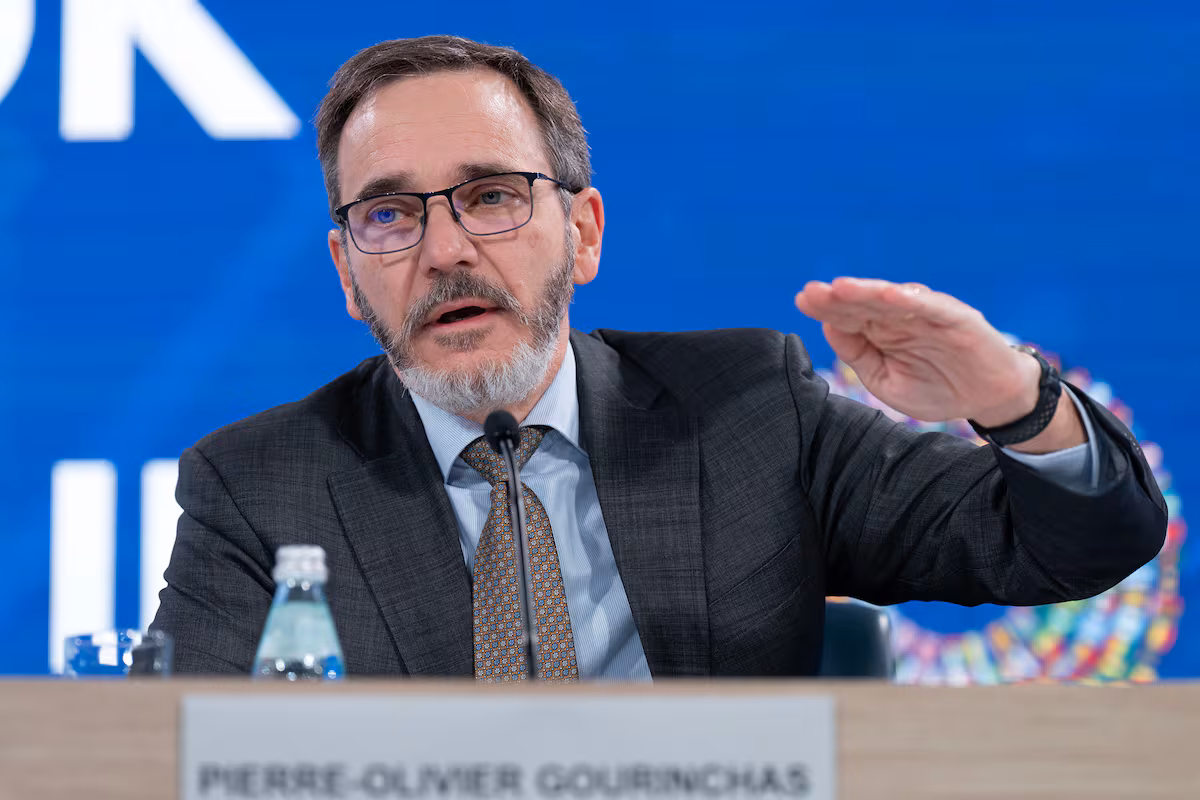 El FMI eleva la previsión de crecimiento de España para 2026 hasta el 2,3%, y sitúa a EE UU como la economía avanzada más dinámica EL PAÍS