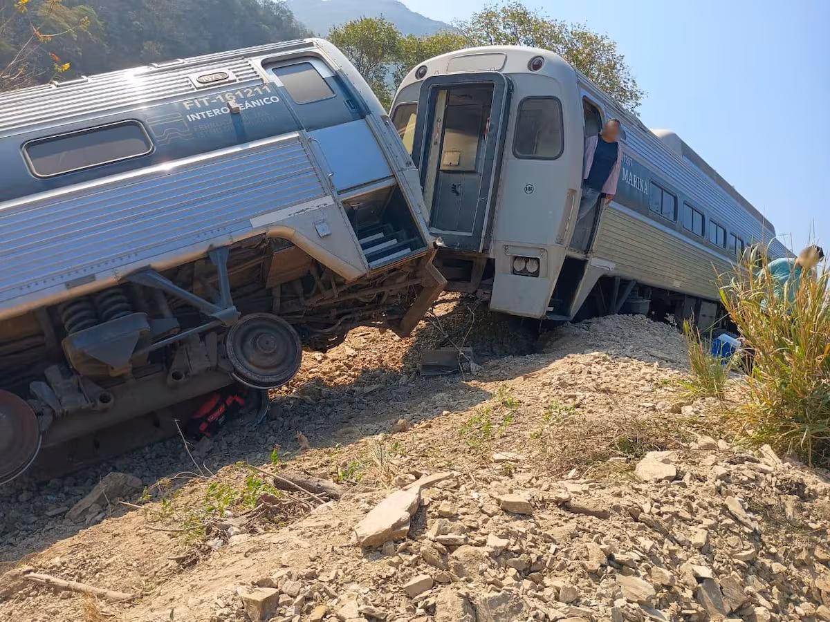 El accidente del Tren Interoceánico da un nuevo golpe a la Armada EL PAÍS