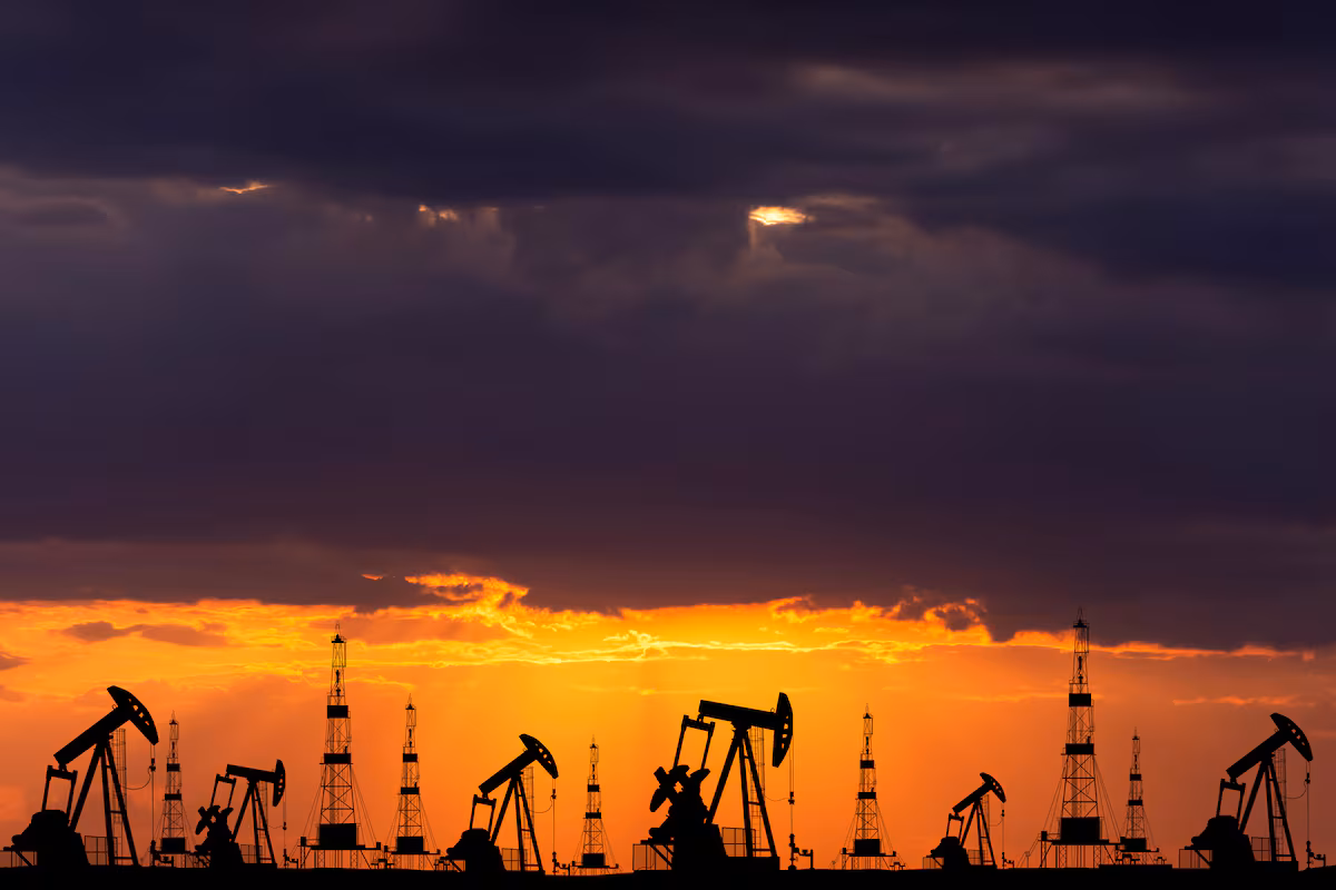 El ataque a Venezuela pone a prueba el abaratamiento del petróleo en 2026 Cinco Días