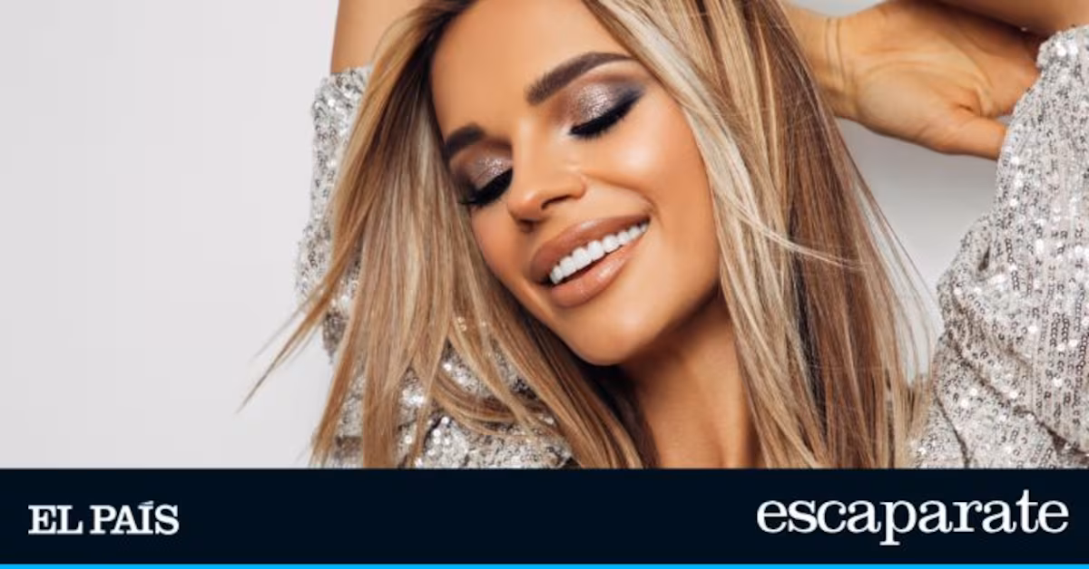 El espray fijador de L’Oreál que arrasa en redes con el que despedirte de las manchas de maquillaje en la ropa El espray fijador de L’Oreál que arrasa en redes con el que despedirte de las manchas de maquillaje en la ropa