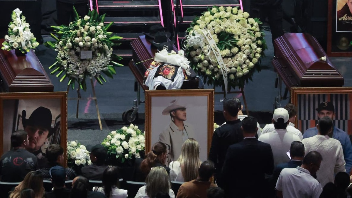 Esta es la nueva canción que lanzaron cantantes de música popular en honor de Yeison Jiménez: Pipe Bueno, Paola Jara, Luis Alfonso y más participaron Esta es la nueva canción que lanzaron cantantes de música popular en honor de Yeison Jiménez: Pipe Bueno, Paola Jara, Luis Alfonso y más participaron