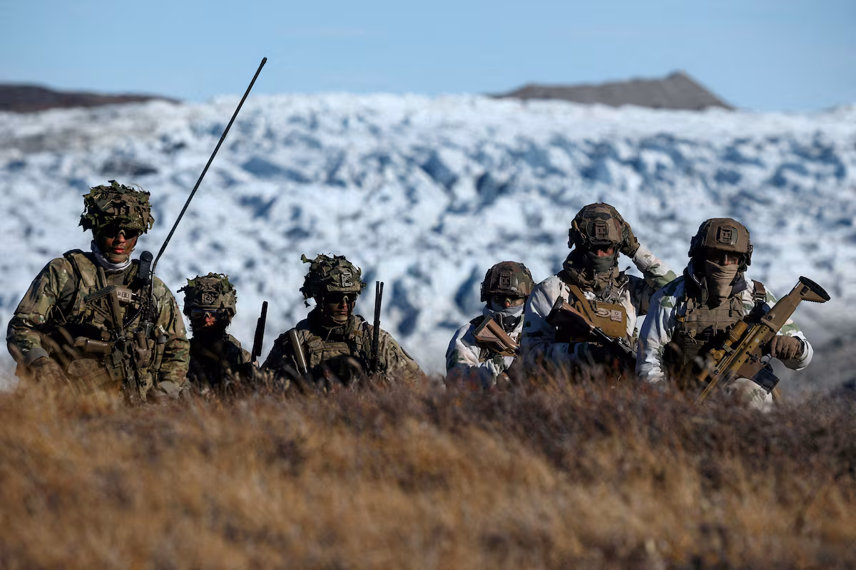 Francia pide activar a la OTAN en Groenlandia EL PAÍS