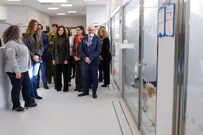 La infanta Sofía visita el centro de cría de perros guía de la ONCE en su segundo acto oficial en solitario La infanta Sofía visita el centro de cría de perros guía de la ONCE en su segundo acto oficial en solitario