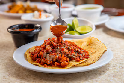 Diez platillos imprescindibles para conocer la gastronomía mexicana Diez platillos imprescindibles para conocer la gastronomía mexicana