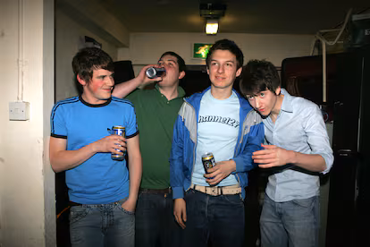 “Un grupo con un nombre tan estúpido no puede llegar lejos”: 20 años del disco que convirtió a Arctic Monkeys en voz generacional “Un grupo con un nombre tan estúpido no puede llegar lejos”: 20 años del disco que convirtió a Arctic Monkeys en voz generacional