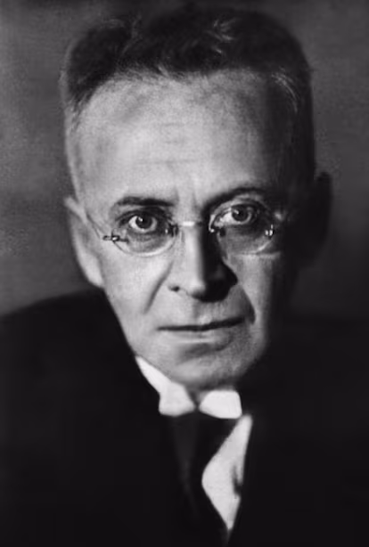 Descenso a la locura de la guerra y al cinismo de la patria: vuelve el coloso literario antibelicista de Karl Kraus Descenso a la locura de la guerra y al cinismo de la patria: vuelve el coloso literario antibelicista de Karl Kraus