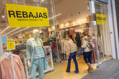 Empiezan las rebajas de invierno en Zara, Mango y El Corte Inglés, ¿hasta cuándo durarán? Empiezan las rebajas de invierno en Zara, Mango y El Corte Inglés, ¿hasta cuándo durarán?