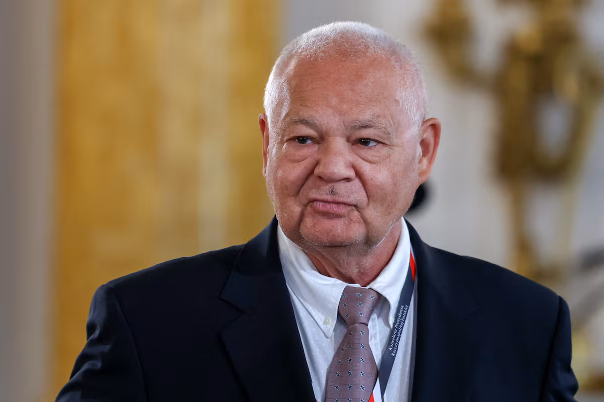 La inestabilidad geopolítica dispara las compras de oro por inversores y Estados EL PAÍS