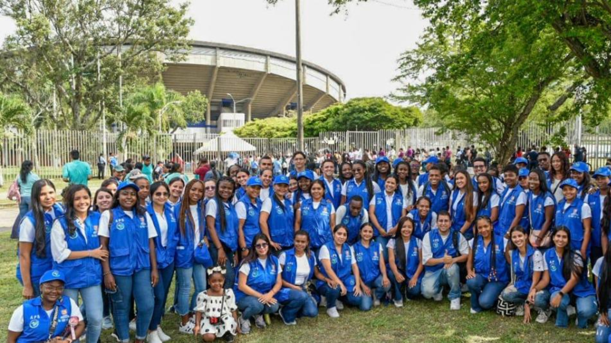 Las dudas que deja el programa bandera de salud del Gobierno Petro: sin informes claros, sin datos públicos y con $4,2 billones sin trazabilidad Las dudas que deja el programa bandera de salud del Gobierno Petro: sin informes claros, sin datos públicos y con $4,2 billones sin trazabilidad