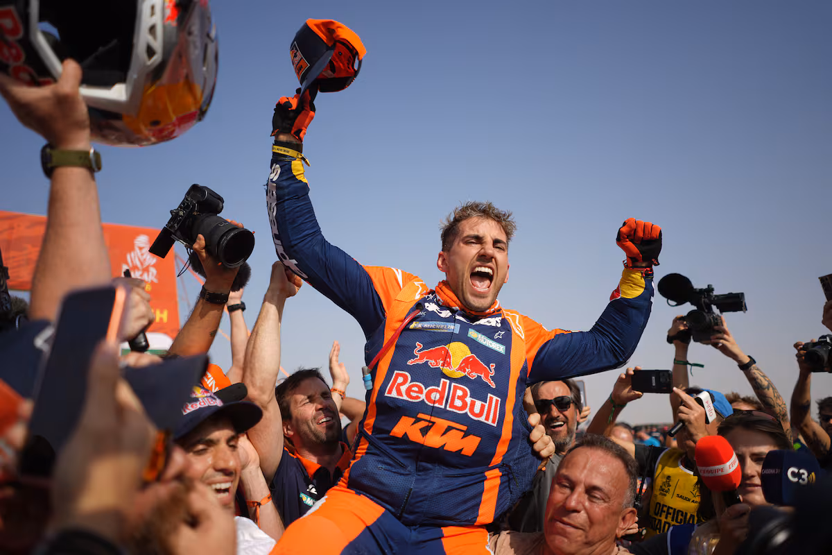 Luciano Benavides gana por solo dos segundos el Dakar más ajustado de la historia EL PAÍS