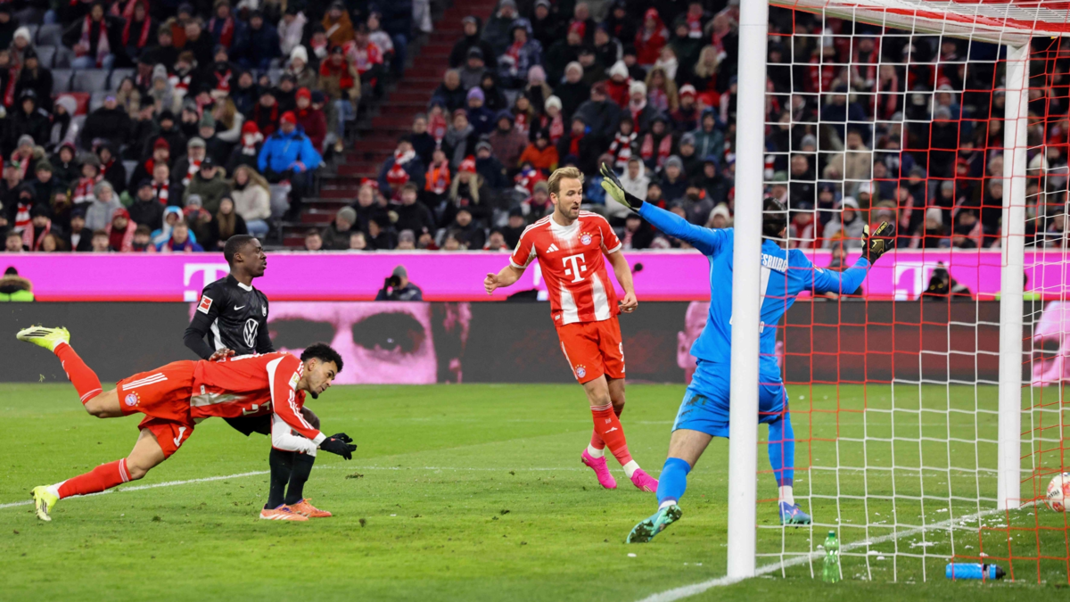 Luis Díaz tuvo un partido sensacional: gol y dos asistencias en la goleada del Bayern Múnich al Wolfsburgo Luis Díaz tuvo un partido sensacional: gol y dos asistencias en la goleada del Bayern Múnich al Wolfsburgo