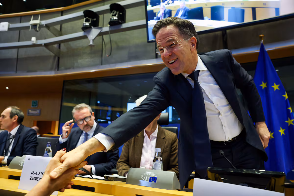 Mark Rutte asegura que Europa no tiene capacidad para defenderse sola: “Sigan soñando” EL PAÍS