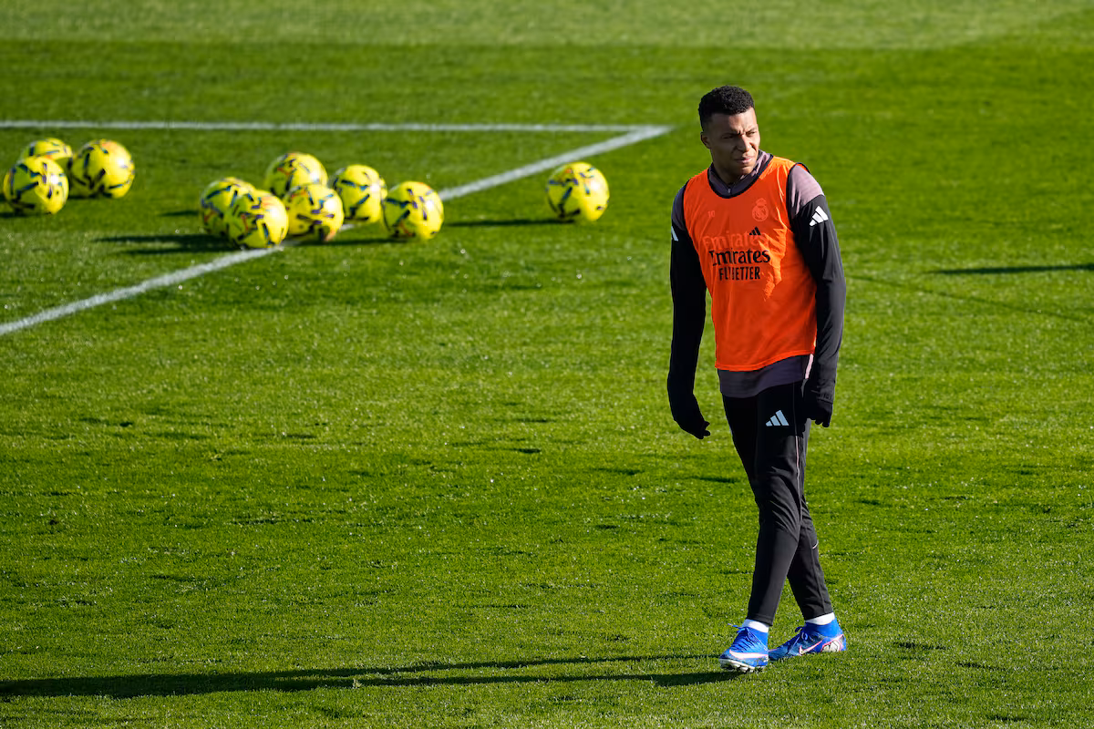 Mbappé no viaja a Arabia para la Supercopa de España EL PAÍS