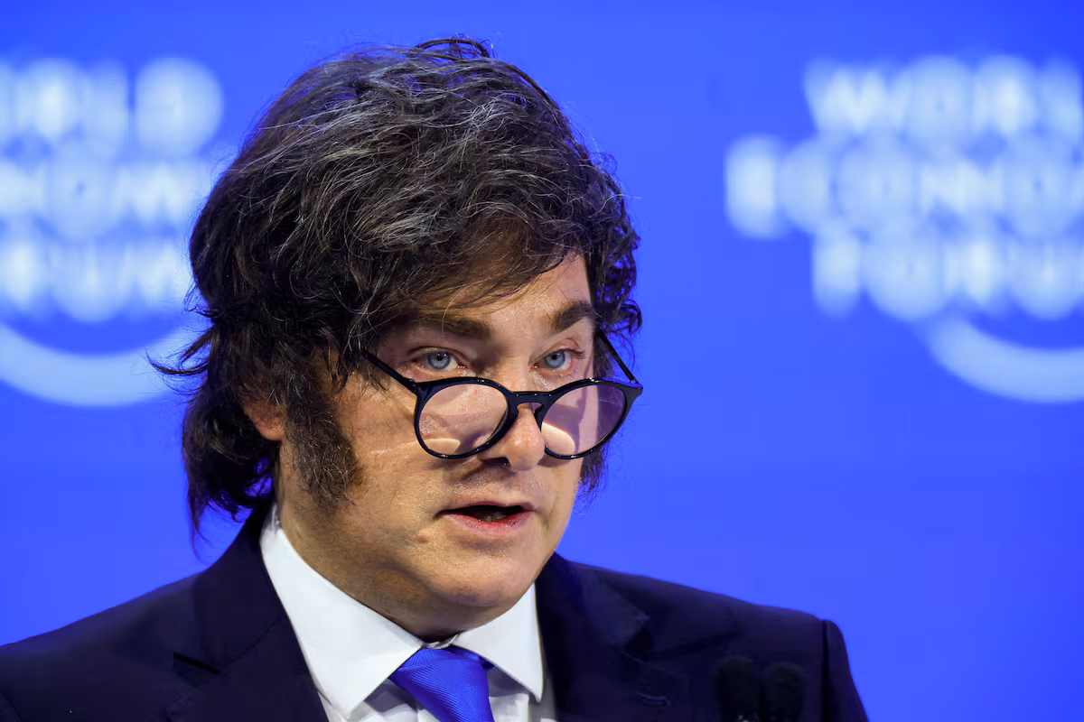 Milei sostiene en Davos que “América será el faro de luz que vuelva a encender a todo Occidente” EL PAÍS