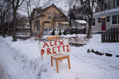 Minneapolis clama contra la “impunidad” de la policía migratoria que mató a Alex Pretti Minneapolis clama contra la “impunidad” de la policía migratoria que mató a Alex Pretti