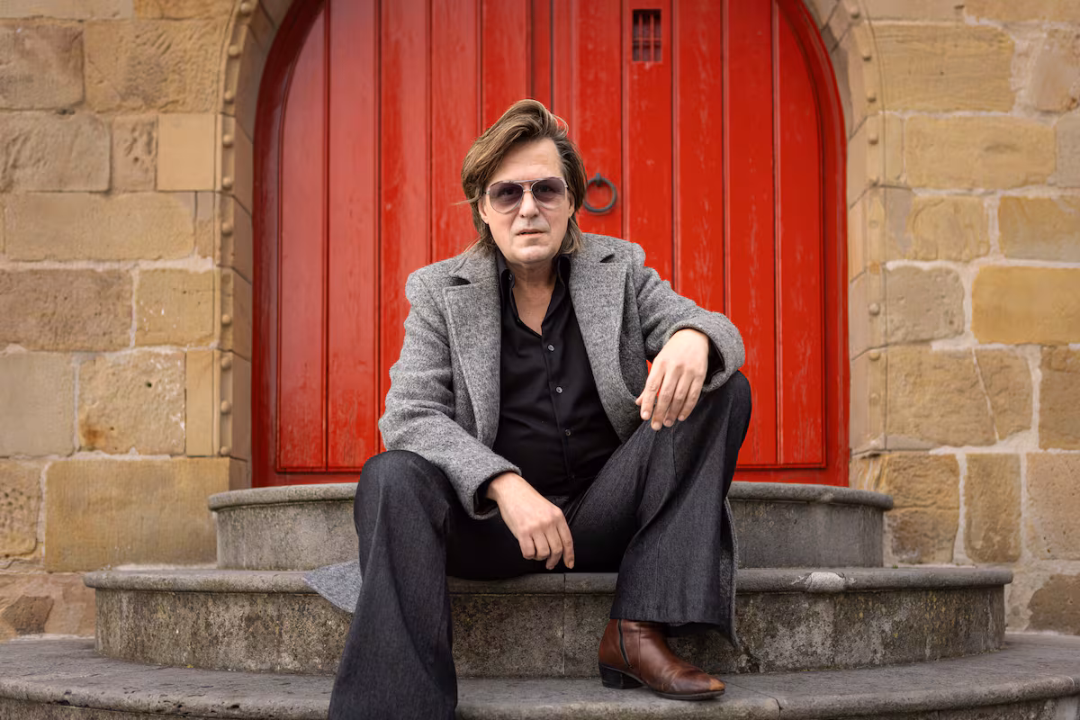 Nacho Vegas, un músico en lucha contra el fascismo: “Tenemos que combatirlo de todas las maneras posibles” EL PAÍS