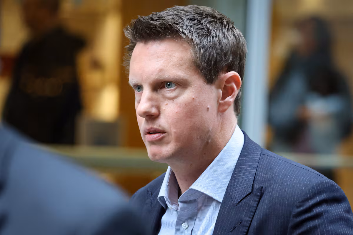 Paramount demanda a Warner para que detalle ante los tribunales el acuerdo con Netflix EL PAÍS