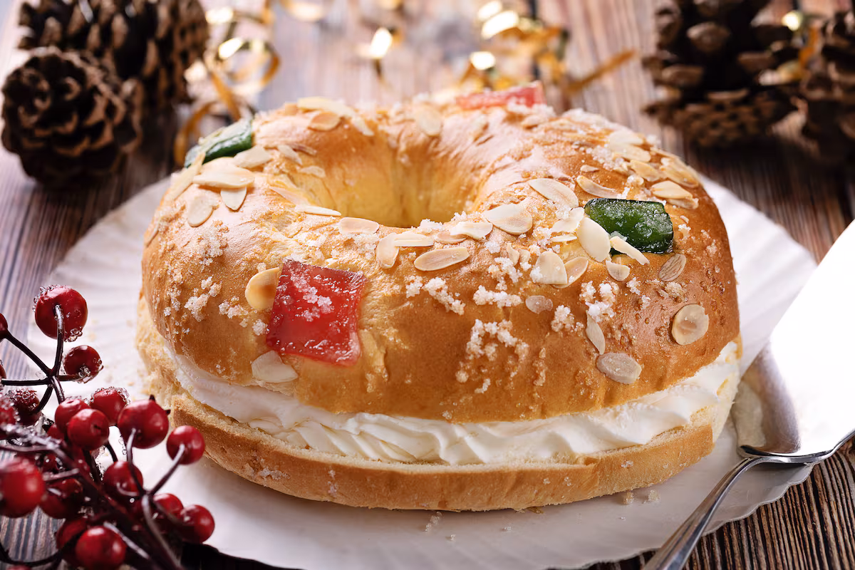 Reglas básicas para elegir un buen roscón de Reyes (si es que existe) EL PAÍS