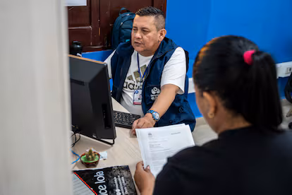 La guerra del Catatumbo se recrudece, eclipsada por la intervención de Estados Unidos en Venezuela La guerra del Catatumbo se recrudece, eclipsada por la intervención de Estados Unidos en Venezuela