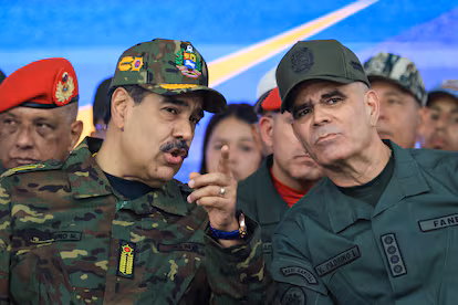 El Ejército, una empresa en riesgo en la futura Venezuela El Ejército, una empresa en riesgo en la futura Venezuela