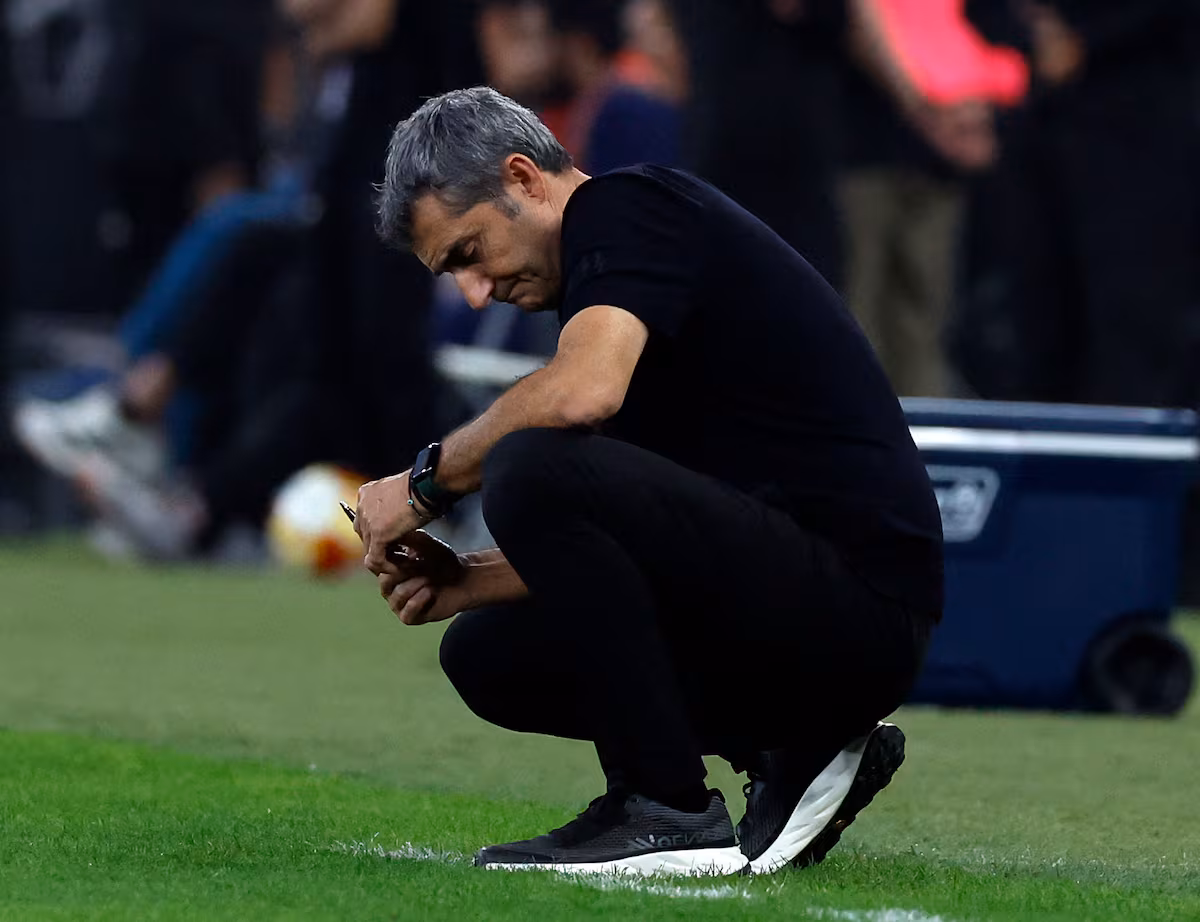 Valverde: “Si agachas la cabeza contra un equipo como el Barça te pasa por encima porque no tiene piedad” EL PAÍS