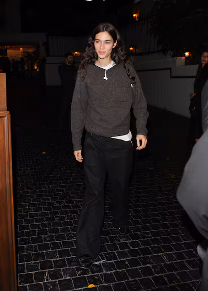 Loli Bahia, la amiga inseparable de Rosalía que se ha convertido en la modelo favorita de la moda Loli Bahia, la amiga inseparable de Rosalía que se ha convertido en la modelo favorita de la moda