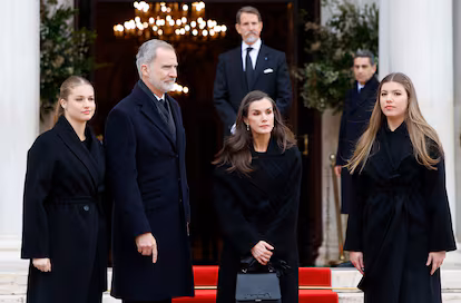 La infanta Sofía visita el centro de cría de perros guía de la ONCE en su segundo acto oficial en solitario La infanta Sofía visita el centro de cría de perros guía de la ONCE en su segundo acto oficial en solitario