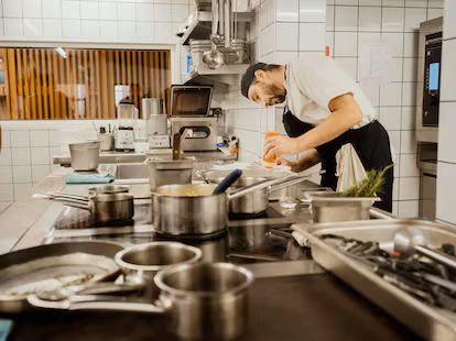 La cárcel más famosa de Marsella abre sus puertas a un restaurante único La cárcel más famosa de Marsella abre sus puertas a un restaurante único