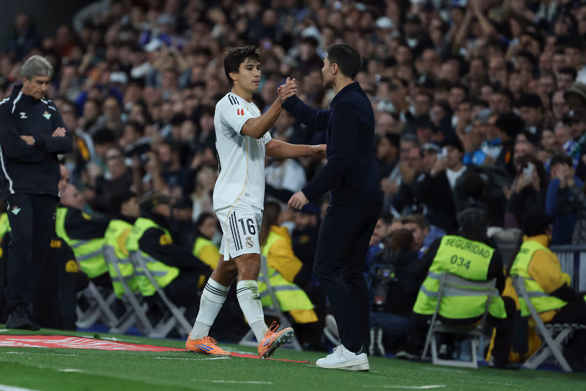 Xabi Alonso, sobre Gonzalo: “El que lo merece, tiene la oportunidad” EL PAÍS